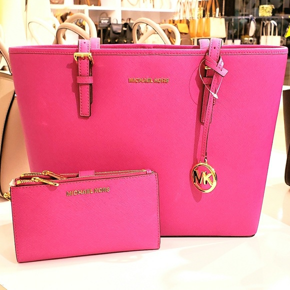 Michael Kors Handbags - 20%off-MK JST MD CARRYALL TOTE DOUBLE ZIP WRISTLET